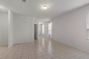 126 Boxwood Dr, Buda, TX 78610 - Photo 5