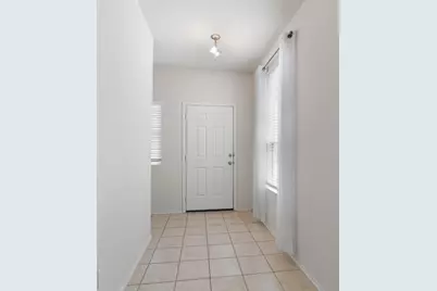 126 Boxwood Drive, Buda, TX 78610 - Photo 3