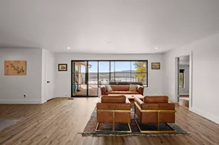 1405 Cat Hollow Club Dr, Briarcliff, TX 78669 - Photo 3