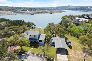 1405 Cat Hollow Club Dr, Briarcliff, TX 78669 - Photo 35