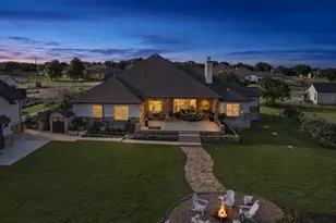104 Highland Spring Ln, Georgetown, TX 78633 - Photo 31