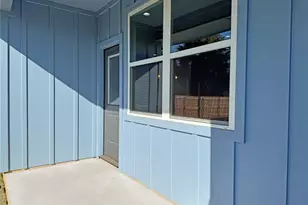 221 Hester St, Lexington, TX 78947 - Photo 21