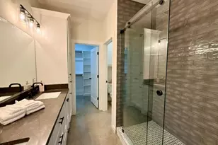 221 Hester St, Lexington, TX 78947 - Photo 9