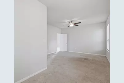 800 Savannah Cove, Elgin, TX 78621 - Photo 17