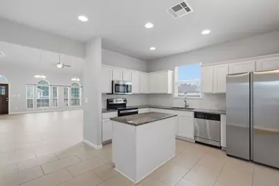 800 Savannah Cove, Elgin, TX 78621 - Photo 15
