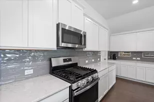 12215 Coronilla Bnd, Austin, TX 78748 - Photo 9