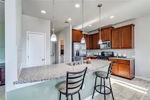 162 Eagle Brook Ln, Buda, TX 78610 - Photo 9