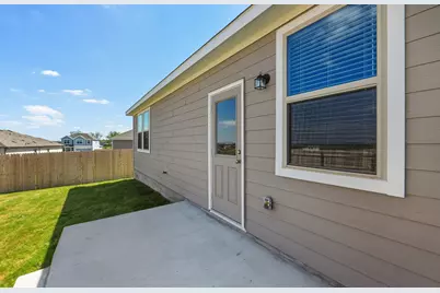 416 Paradise Canyon Drive, Jarrell, TX 76537 - Photo 25