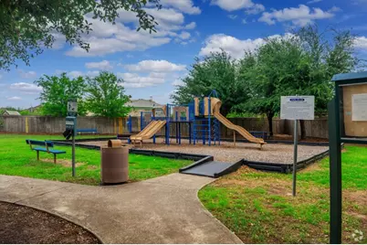 3504 Lodgepole Drive, Austin, TX 78744 - Photo 7