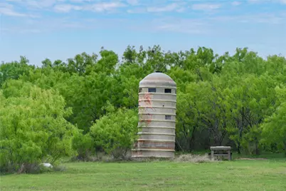 182 County Road 430 Road, Mullin, TX 76864 - Photo 25