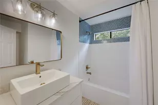 13265 Kerrville Folkway Dr, Austin, TX 78729 - Photo 33