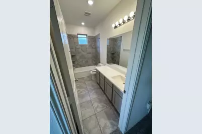 10410 Bramble Berry Drive, Austin, TX 78748 - Photo 11