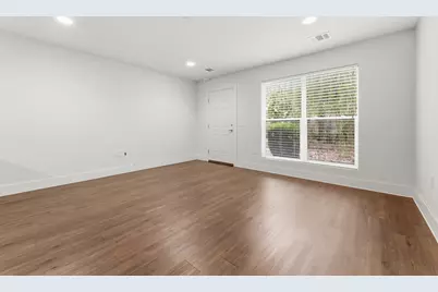 1101 Grove Boulevard #708, Austin, TX 78741 - Photo 5