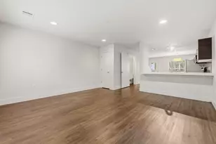 1101 Grove Blvd, Austin, TX 78741 - Photo 3