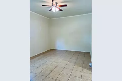 802 S 1st Street #117, Austin, TX 78704 - Photo 19