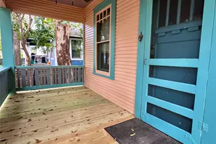 1208 Taylor St, Austin, TX 78702 - Photo 3