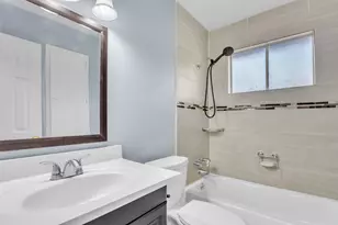 1204 Turtle Creek Blvd, Austin, TX 78745 - Photo 15