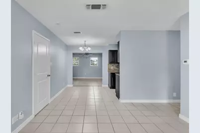 1204 Turtle Creek Boulevard, Austin, TX 78745 - Photo 3