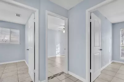1204 Turtle Creek Boulevard, Austin, TX 78745 - Photo 11