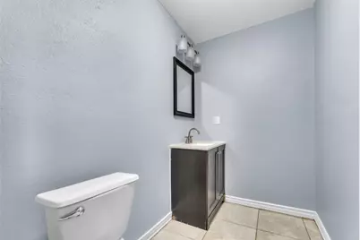 1204 Turtle Creek Boulevard, Austin, TX 78745 - Photo 7