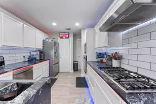 8000 County Road 110 Rd, Round Rock, TX 78665 - Photo 13