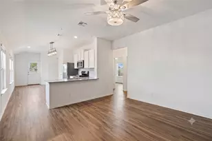 117 Wind Flower Ln, Liberty Hill, TX 78642 - Photo 7