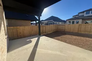 365 San Saba Dr, Buda, TX 78610 - Photo 9