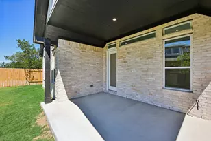 365 San Saba Dr, Buda, TX 78610 - Photo 29