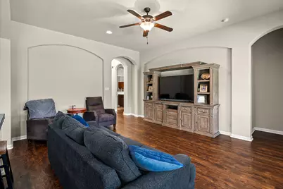 106 Legends Of Hutto Trail, Hutto, TX 78634 - Photo 5