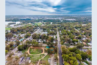 66 Anthony Street, Austin, TX 78702 - Photo 5