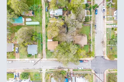 66 Anthony Street, Austin, TX 78702 - Photo 9