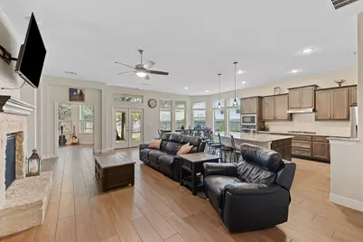 812 Heartleaf Drive, Leander, TX 78641 - Photo 5