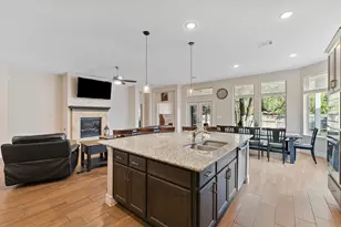 812 Heartleaf Dr, Leander, TX 78641 - Photo 11