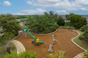 812 Heartleaf Dr, Leander, TX 78641 - Photo 29