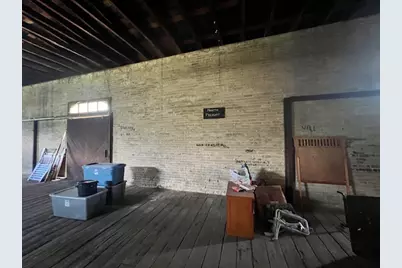 208 SW Texas Street, Rockdale, TX 76567 - Photo 23