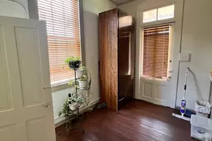 208 SW Texas St, Rockdale, TX 76567 - Photo 33