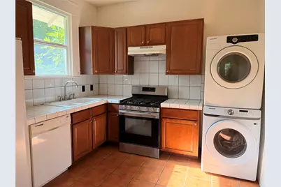 1136 Eleanor Street, Austin, TX 78721 - Photo 9