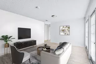 1302 W 24th St, Austin, TX 78705 - Photo 3