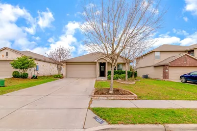 328 Baldwin Street, Hutto, TX 78634 - Photo 3