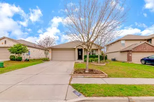 328 Baldwin St, Hutto, TX 78634 - Photo 3