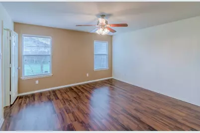 328 Baldwin Street, Hutto, TX 78634 - Photo 13