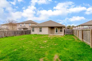 328 Baldwin St, Hutto, TX 78634 - Photo 23