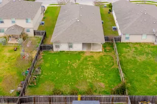 328 Baldwin St, Hutto, TX 78634 - Photo 27