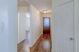 328 Baldwin St, Hutto, TX 78634 - Photo 17