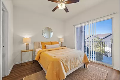 914 W 26th Street #202, Austin, TX 78705 - Photo 17