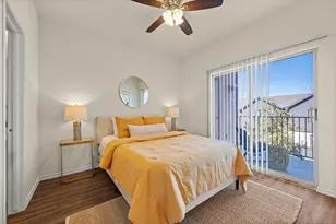 914 W 26th St, Austin, TX 78705 - Photo 17