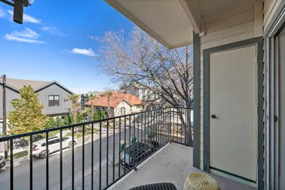 914 W 26th Street #202, Austin, TX 78705 - Photo 19