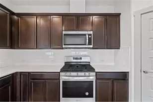 10006 Baden Ln, Austin, TX 78754 - Photo 9