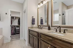 334 Webb St, Smithville, TX 78957 - Photo 19