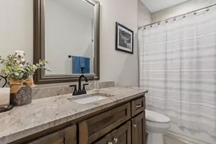 334 Webb St, Smithville, TX 78957 - Photo 21